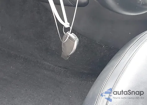 2017 Infiniti Qx30 Premium z USA, uszkodzony, nr VIN SJKCH5CP3HA026770